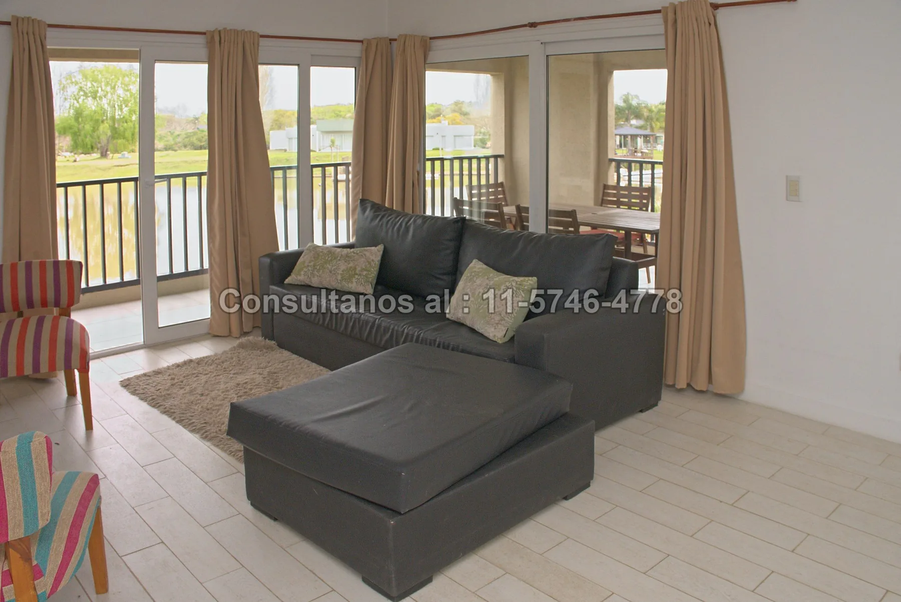 Living con salida terraza. — Amplio living comedor muy luminoso con salida al balcon terraza.