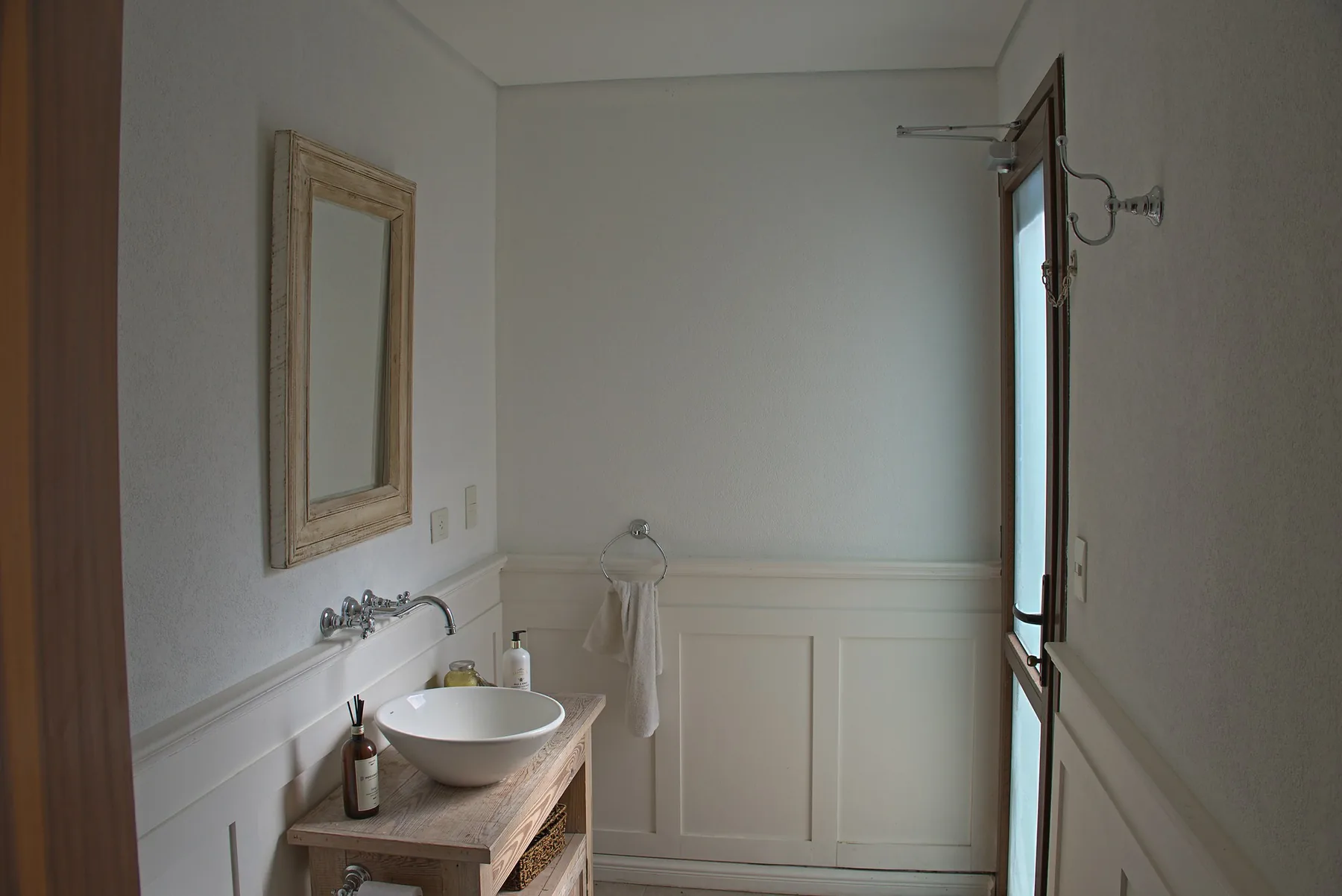Toilette de planta baja.