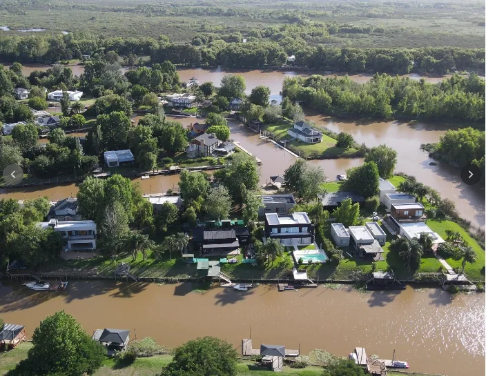 Isla del Este Lote K-27 — Lote al rio en Isla del Este