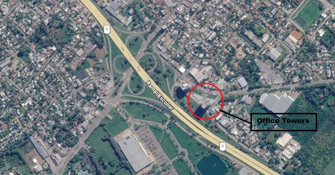 Facil acceso — Sobre ruta 9 Paramericana, salida a Escobar, de muy fcail acceso desde capital o desde zona norte.